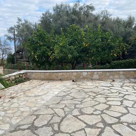 Spyros Perigiali Houses Apartment Nydri (Lefkada)